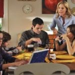 disadvantages-of-mobile-phones-family-devices